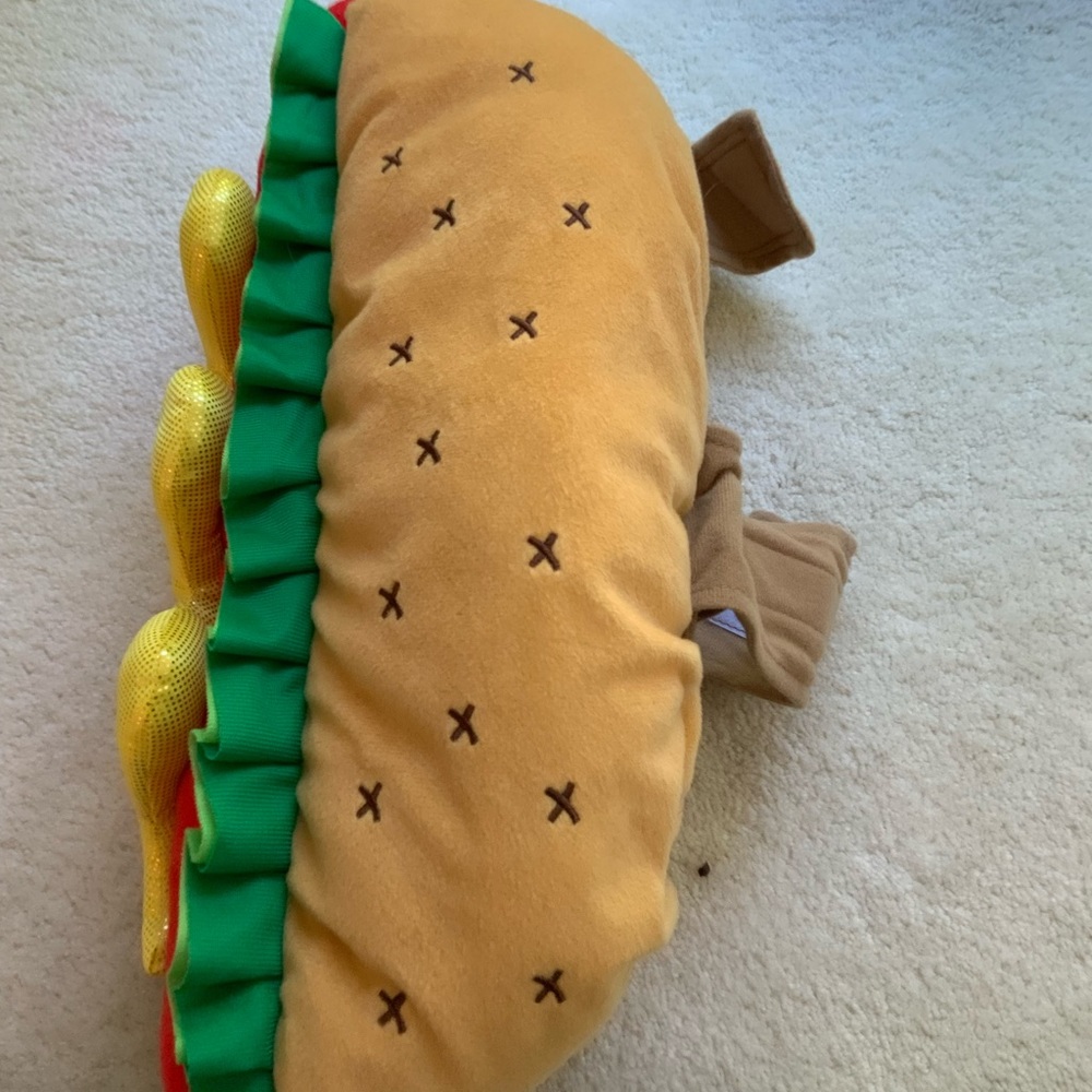 ADORABLE HOT DOG HALLOWEEN COSTUME FOR PETS DOGS. SIZE LARGE - Picture 2 of 9